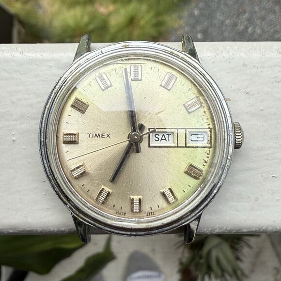 Vintage 70’s Timex Day Date Watch Stainless Steel Manual Wind RUNNING Men’s - Picture 1 of 9